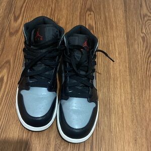 Nike Black and Gray Sneakers 6.5Y
